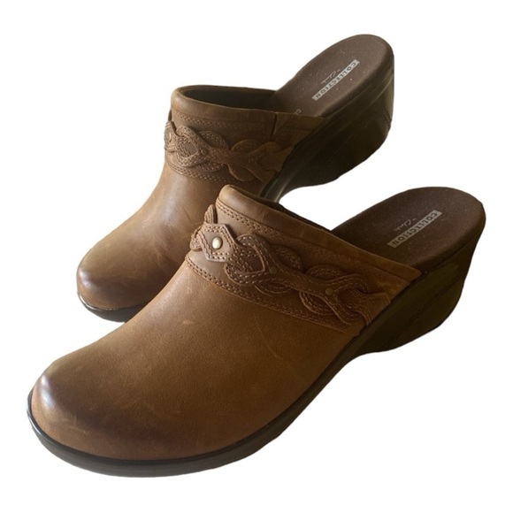 CLARKS Marion Coreen DARK TAN Wedge Mules Clog 2 1/2” Size 11  NW…Minimalist - Picture 1 of 14